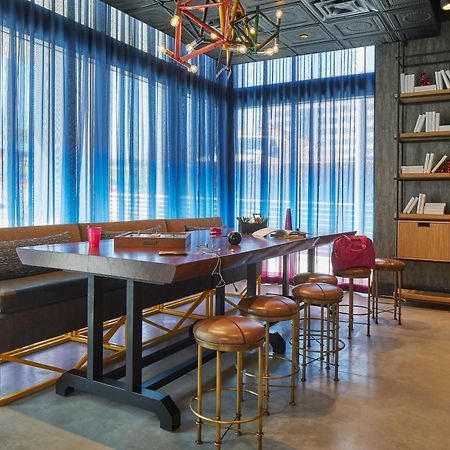 Moxy Atlanta Midtown Hotell Exteriör bild