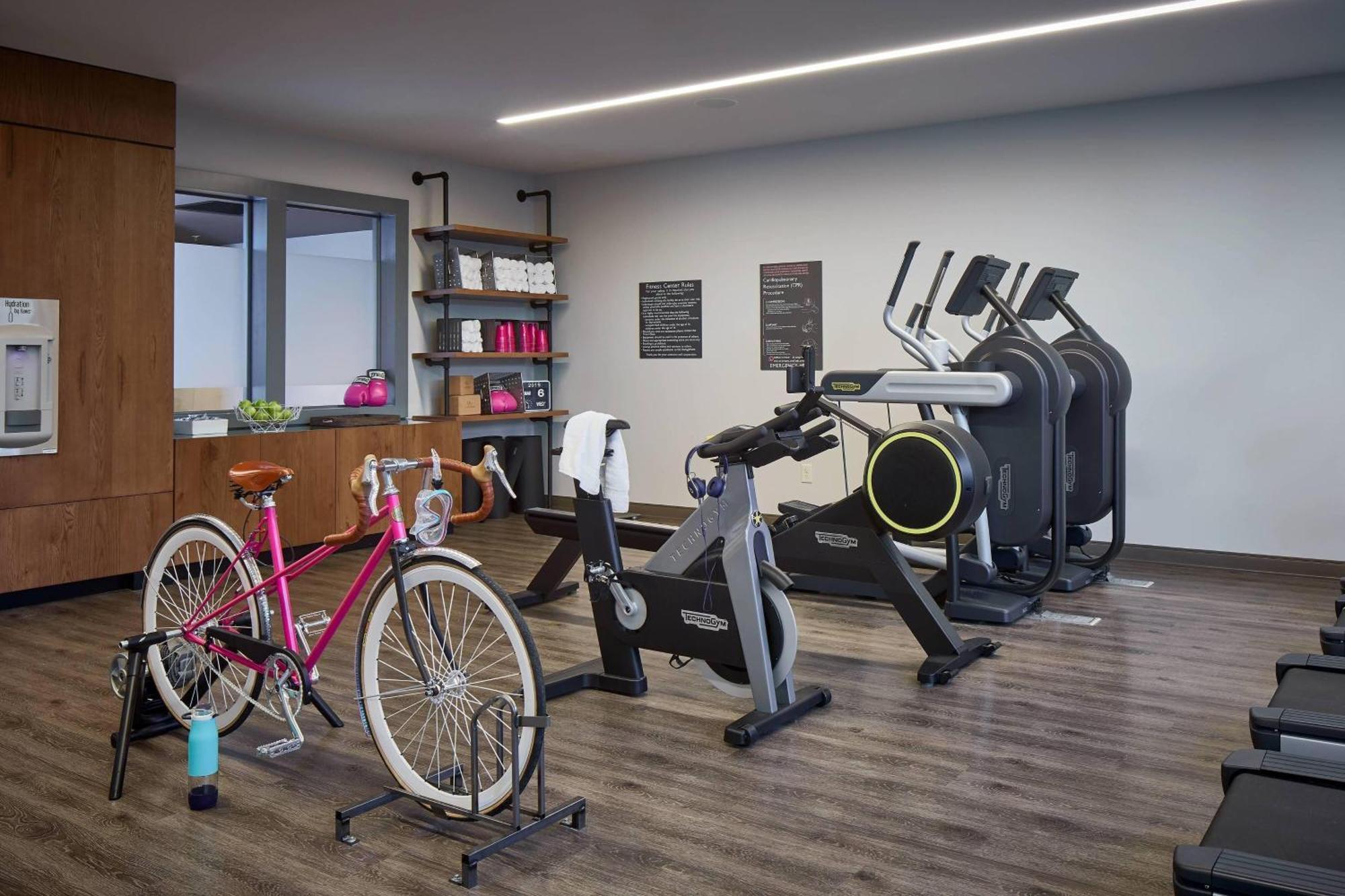 Moxy Atlanta Midtown Hotell Exteriör bild