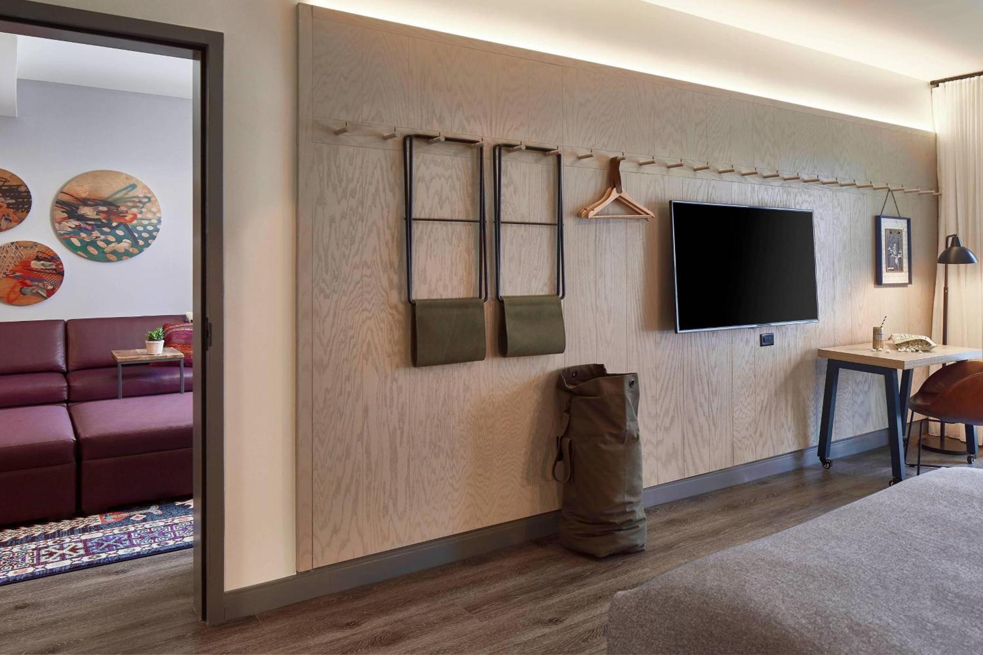 Moxy Atlanta Midtown Hotell Exteriör bild